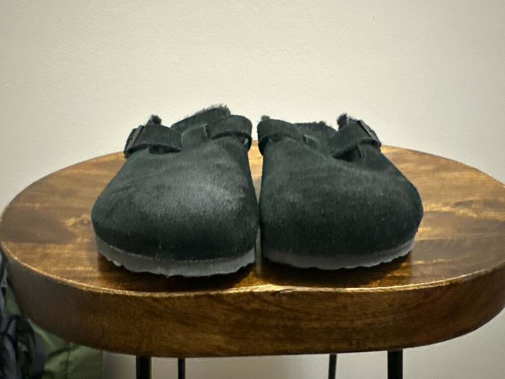 Birkenstock Boston Shearling Black Suede Clogs Size 38 B1